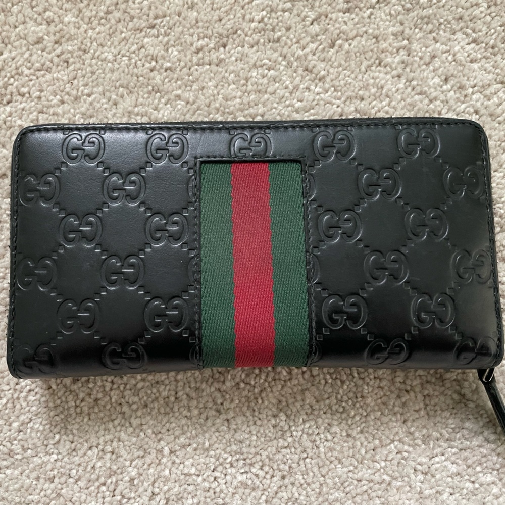 Gucci wallet
